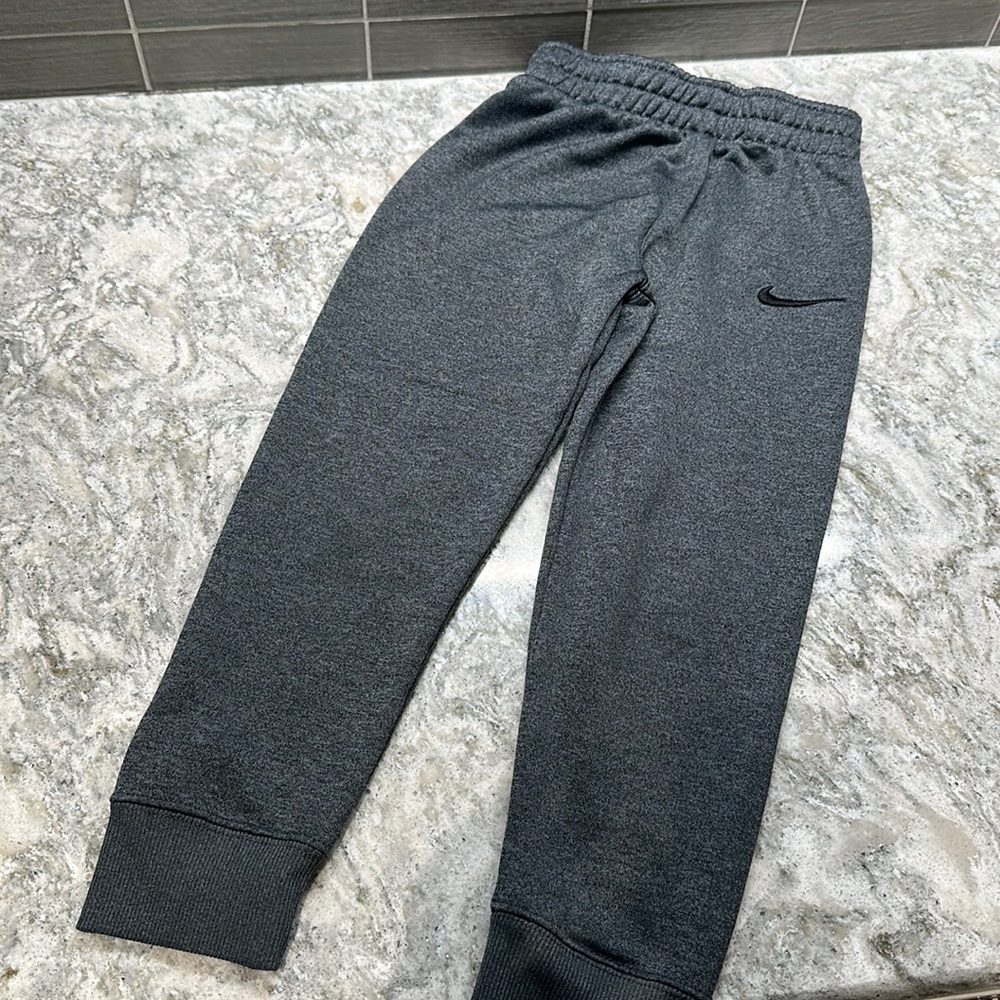 Boys Nike sweatpants
